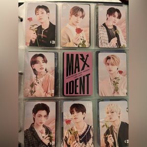 Stray Kids OT8 Maxident photocards